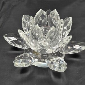 SHANNON CRYSTAL Designs of Ireland LOTUS  PILLAR CANDLE HOLDER FACETED LEAF